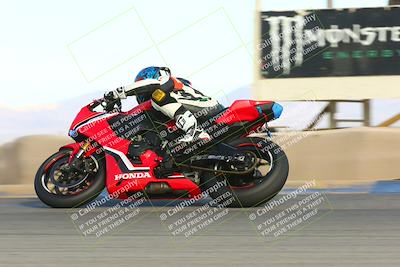 media/Jan-14-2022-Apex Assassins (Fri) [[4609ad47be]]/Trackday 1/Session 5/Turn 9 Side/